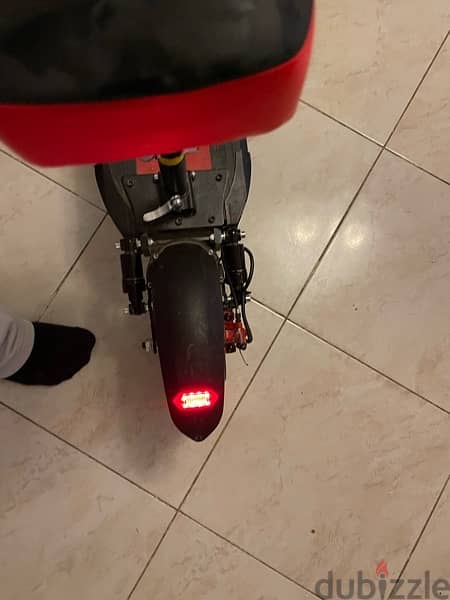 electric scooter 4