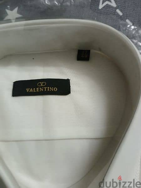 قميص valentino 2