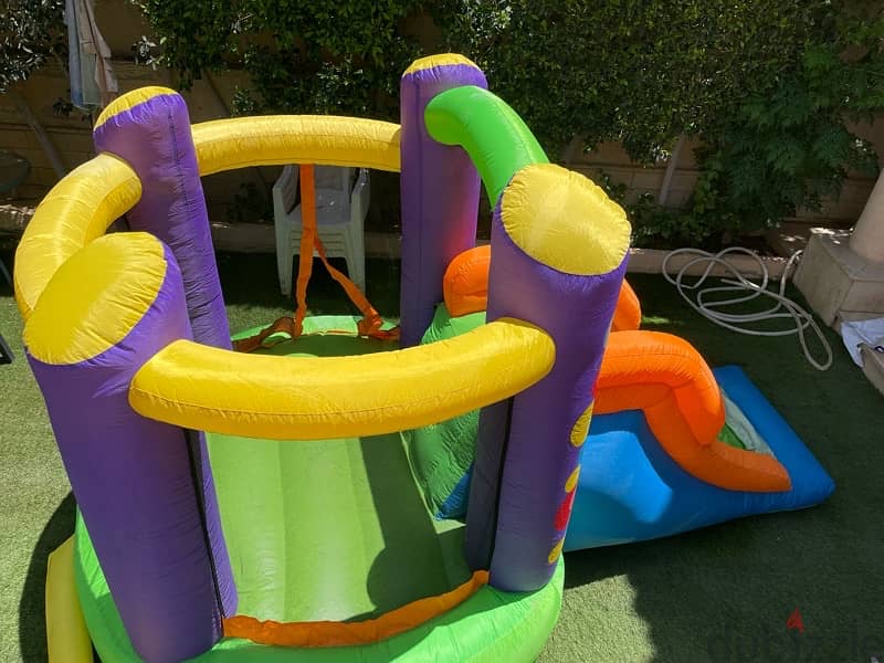 Kids garden jumping castle 3