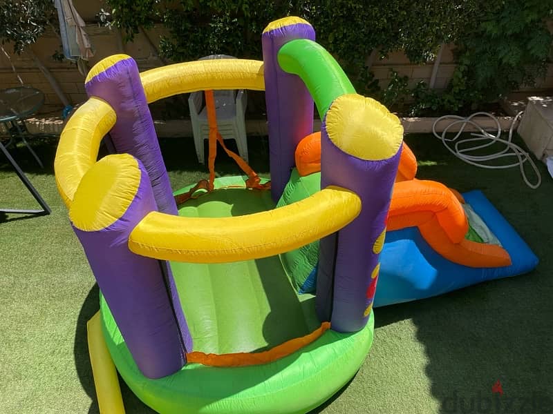 Kids garden jumping castle 4