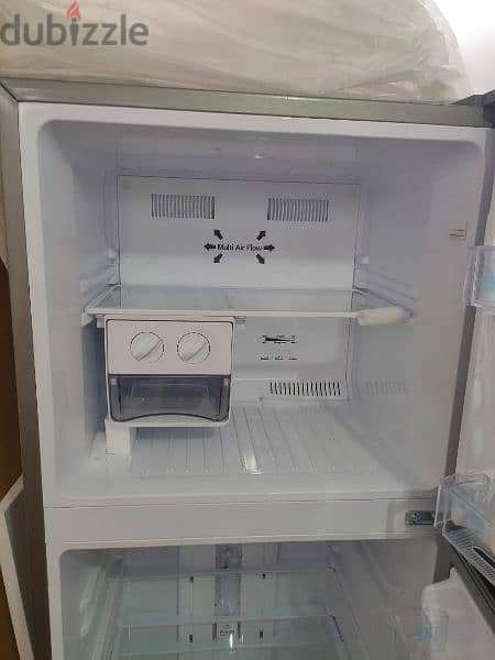 ثلاجة فريش 397 لتر نوفروست 
Fresh refrigerator 397 l nofrost 3