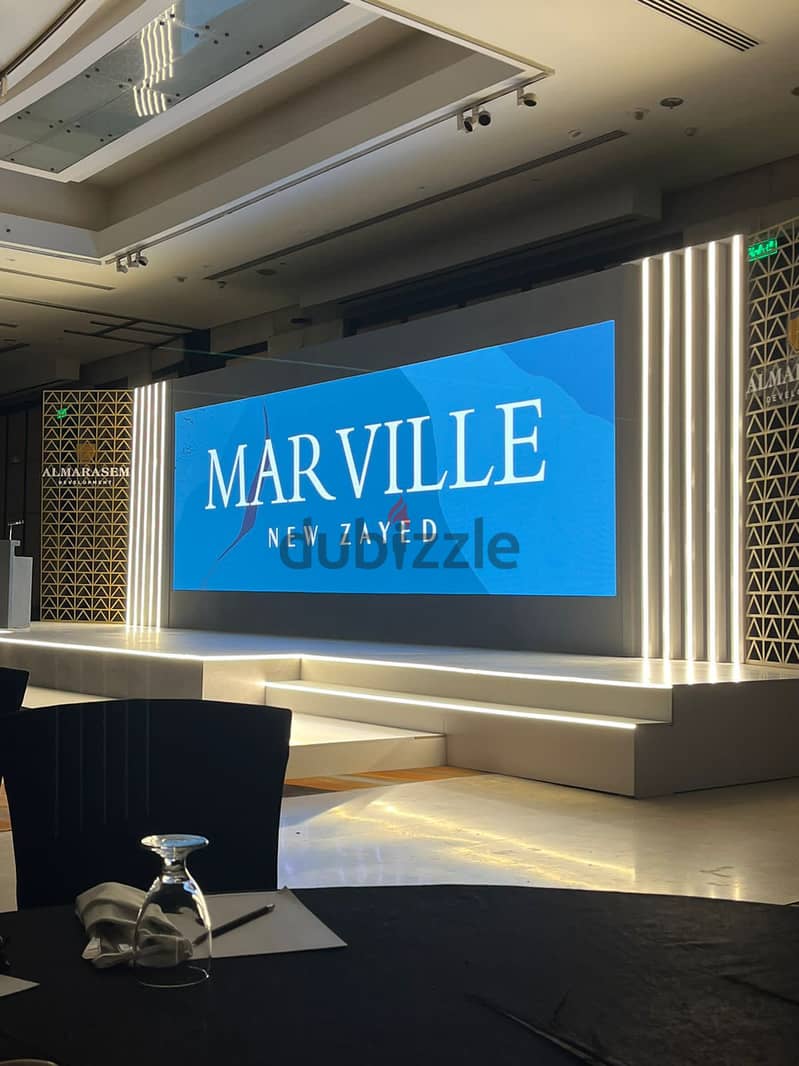 شقة غرفتين متشطبة بالكامل للبيع لدواعي سفر في Marville- New Zayed 4
