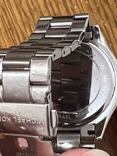 Michel Kors Watch ( New )