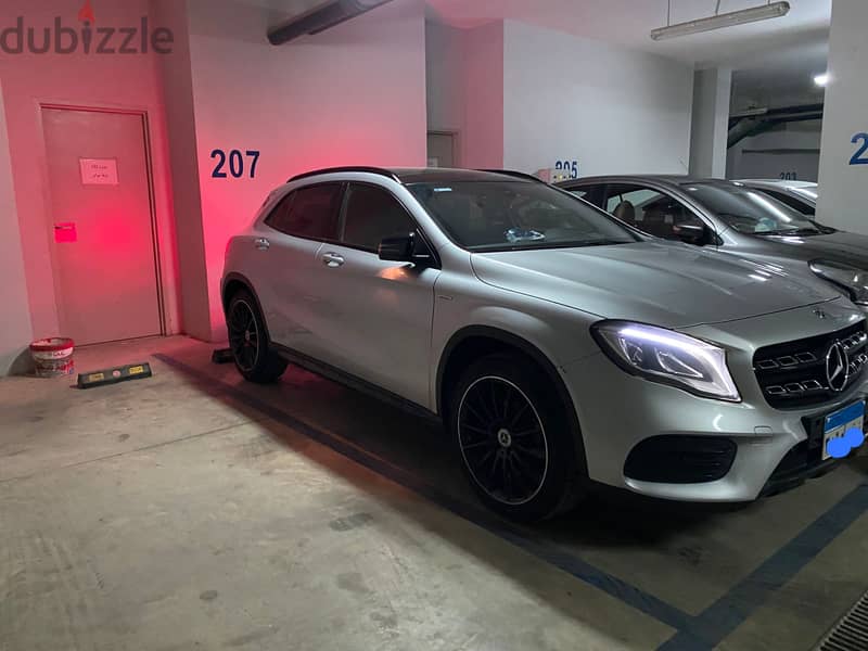 Mercedes-Benz GLA 200 2020 0
