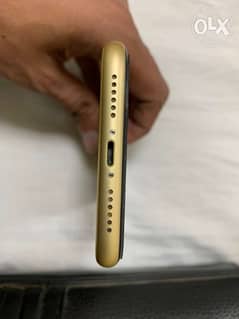IPhone XR 64 giga yellow 0