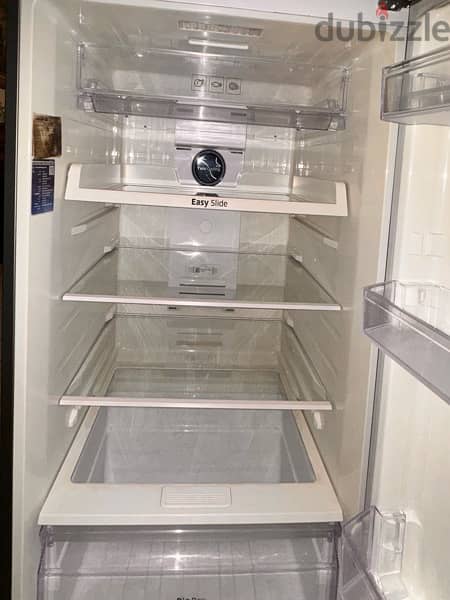 Home Refrigerator with Freezer 5