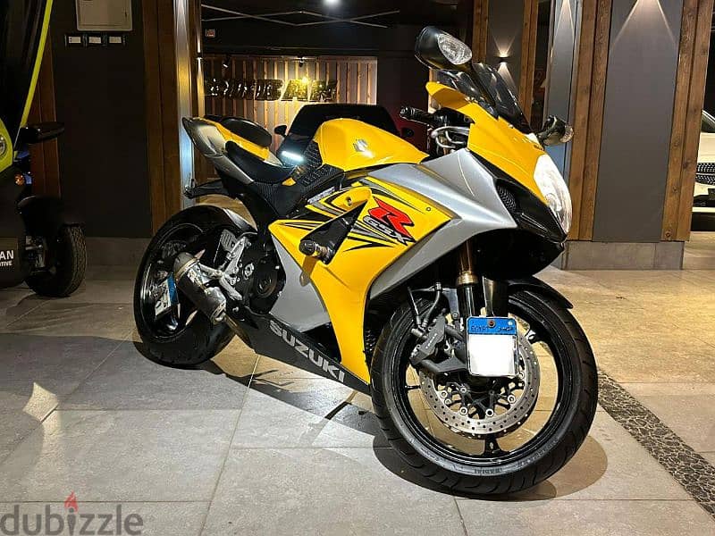 موتوسيكل ريس Suzuki GSXR 1000 0