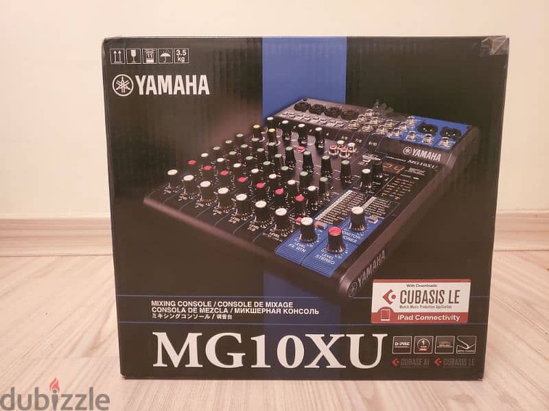 yamaha MG10XU Mixer (with box) 0