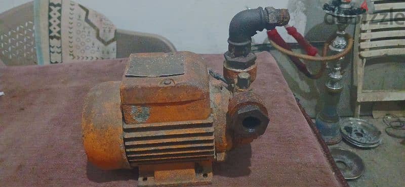 موتور مياه نص حصان معملش صيانة قبل كده رينز إيطالي 4