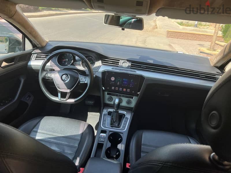 Volkswagen Passat 2017 First Owner from Wakeel 8
