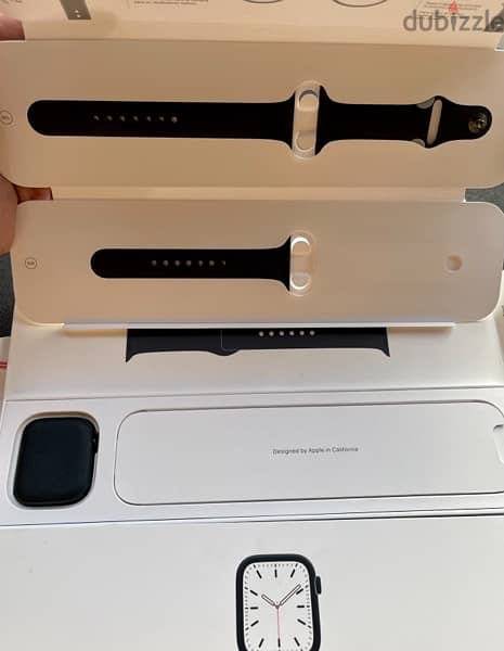 Apple Watch Series 7 (45mm) Midnight Excellent Condition + Full Box 4
