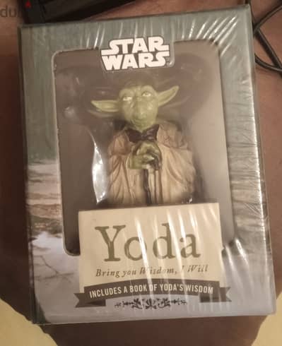 Star Wars - Yoda Figure (Original Licensed Product)