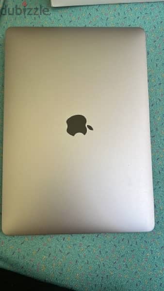 MacBook Air 2019 128 gb space grey 3