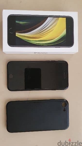 iPhone SE, 128 GB, black, excellent condition 6