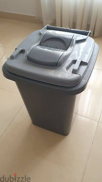 Kitchen trash bin storage 60 litres 0