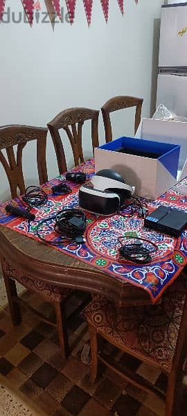 للبيع VR PS4 V1 بحالة ممتازة 1