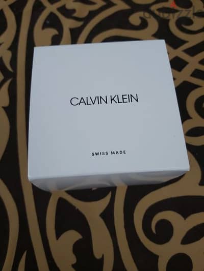 ساعه Calivin klein جديده لم تستخدم بالكرتونه