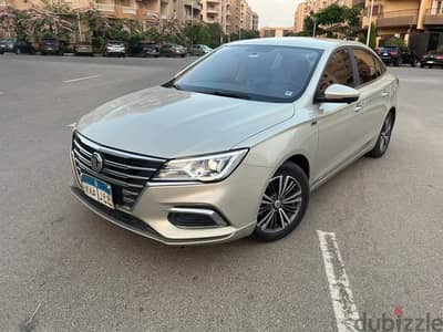 للايجار عربيه mg5