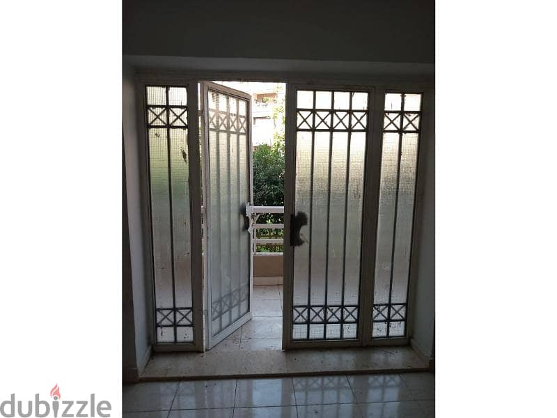 Apartment for Sale in Madinaty - 128 sqm Ground Floor with 55 sqm Private Garden, Wide Garden View, B6, Opposite Services 5
