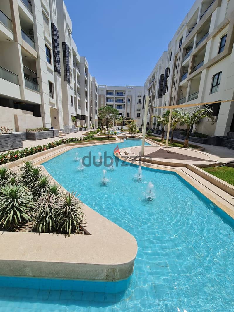 Immediate delivery, finished apartments with air conditioners, with a 15% down payment, in El Jar Sheraton Compound 2