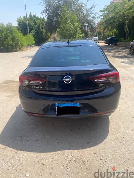 Opel Insignia 2019 1