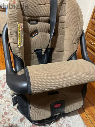 Cosco car seat / كرسي السيارة Cosco