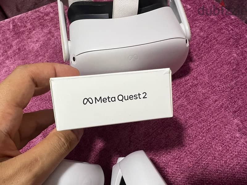 نضارة العاب الواقع الافتراضي oculus quest 2 بحالة الجديد 7