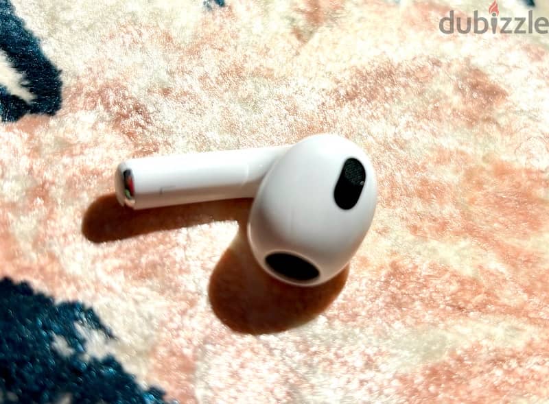 AirPods 3 left side only 0