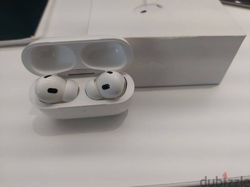 Apple AirPods Second generation pro (type C) 1