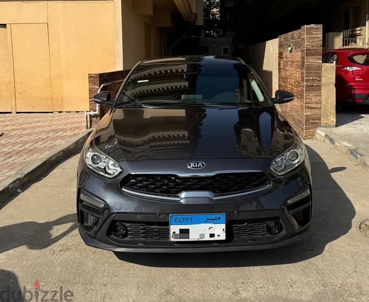 Kia Grand cerato K3 2019 فات من حظر من ٦ شهور 0