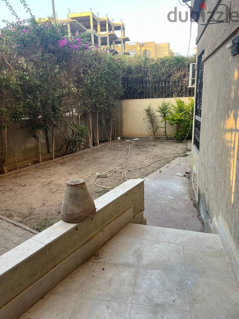 Duplex for sale in Beverly Hills, area 150 sqm, garden 110 sqm, 3 rooms and 3 bathrooms 2