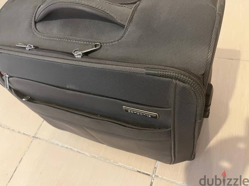 Samsonite Wheeled Business Case [SYNCONN Rolling Tote] 3