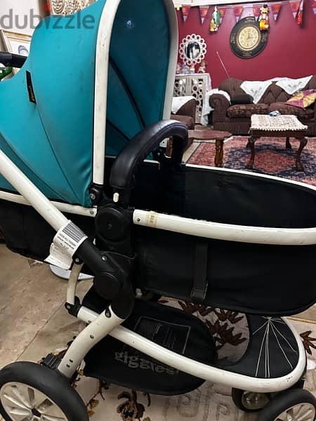 Stroller baby giggles and carrycot with cushion like new 0