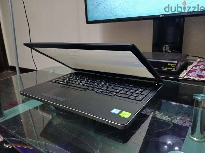 laptop Dell precision 7520 - i7 1