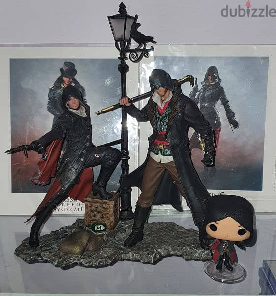Ubisoft  Assassin's Creed Syndicate Jacob & Evie Frye statues 0