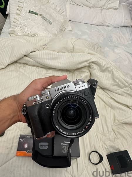 Fujifilm X-T4 + 3 Lenses 0