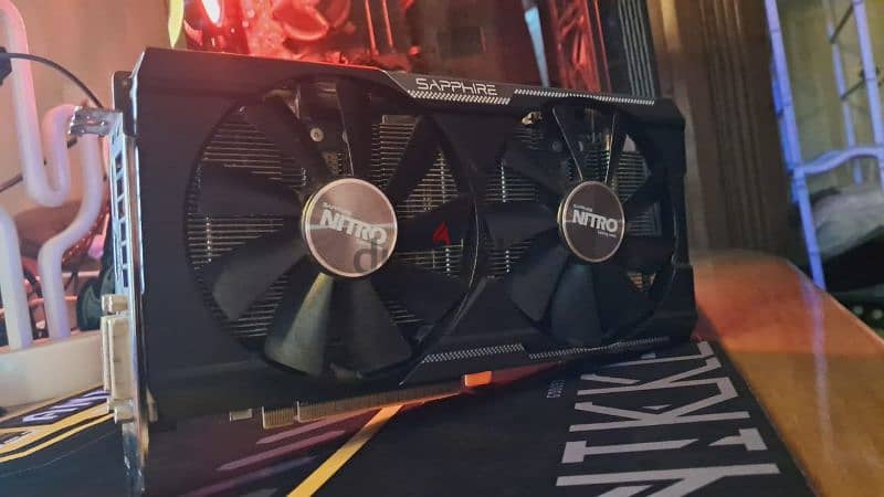 R9 380X AMD 0