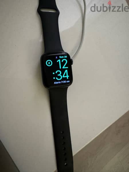 Apple Watch SE (First generation) 0