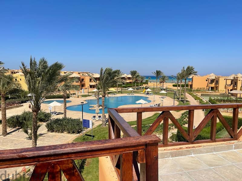 Villa  403m with immediate delivery, facing north with a distinctive landscape view overlooking a swimming pool in Mountain View Sokhna 1. 9