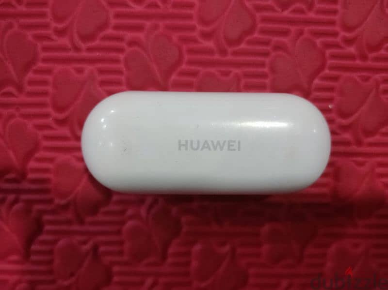 Huawei earphones 4