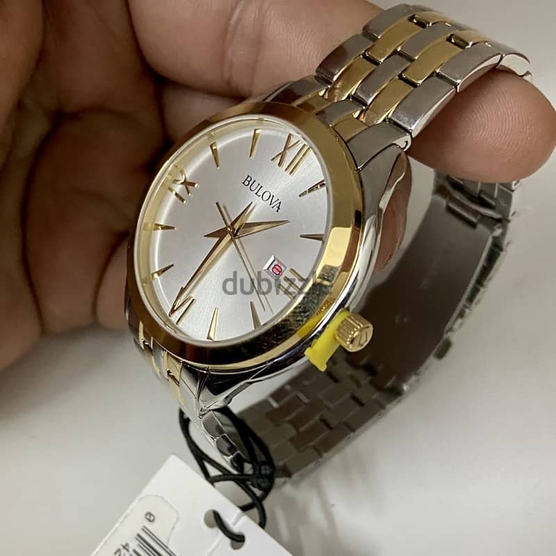 جديده لم تستعمل اطلاقا بالعلبه والكتالوج والضمان Original BULOVA Quart 5