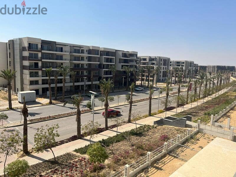 شقة بجاردن لوكيشن متميز للغاية للبيع بتسهيلات حتي 2028 في بالم هيلز القاهرة الجديدة 1