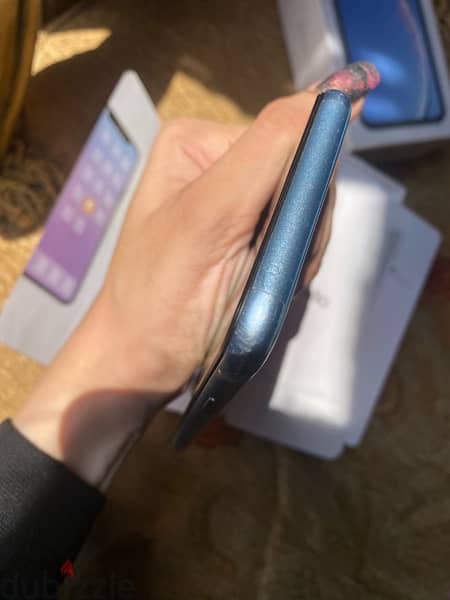 IPhone XR 128 blue with box 6