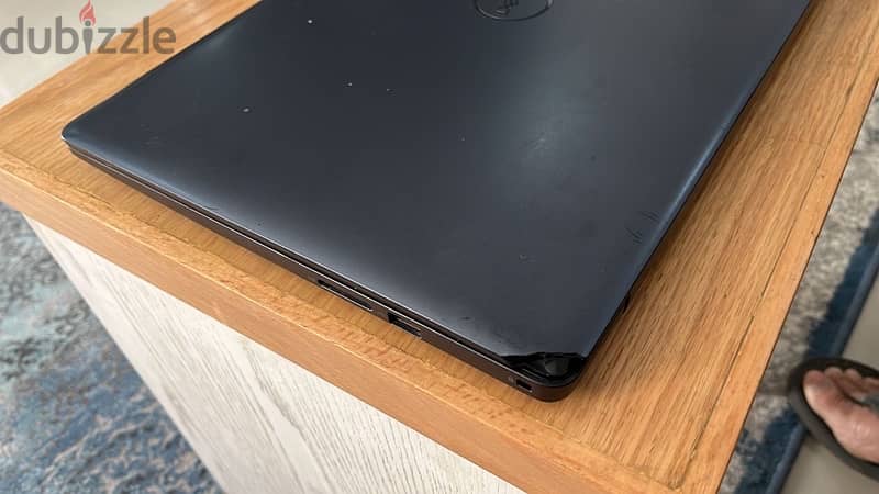 Dell inspiron 15-5775 laptop 1