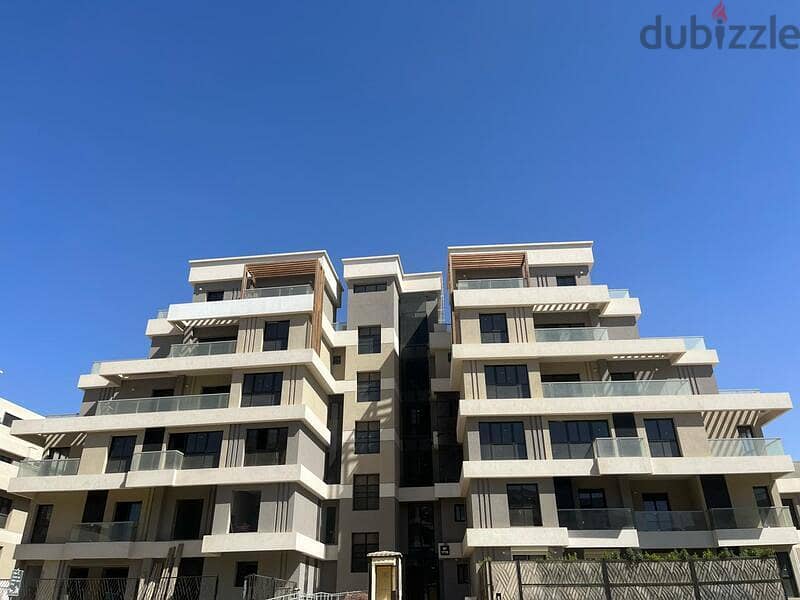 Duplex with Garden Prime Location for sale with installments at Sky Condos - Villette 5