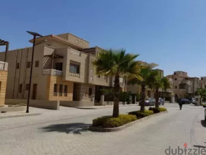 The last villa for sale in Sheikh Zayed at the old price with a swimming pool next to Palm Hills Direct on Dahshur Road 5