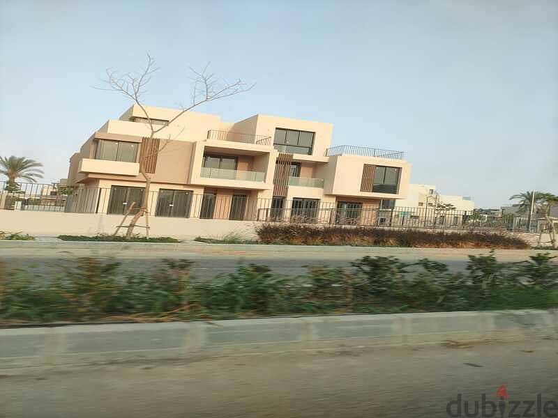 Ready to move Standalone Villa 250m for sale at prime location in Sodic East 6