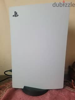PS5 Middle East veraion, 1 controller , charging deck , ps5 bag , more