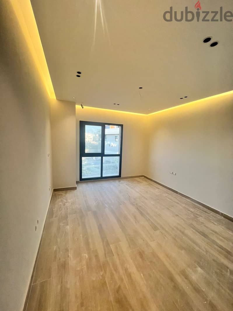Apartment for rent in Villette Sodic Compound in a prime location - شقة للايجار  في كمبوند ڤيلت سوديك بموقع مميز 3