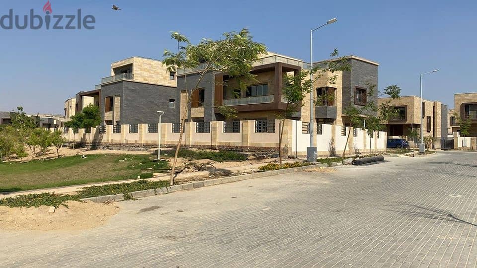 An investment opportunity villa for sale at the price of an apartment 42% discoun in Taj City Compound, New Cairo,  in front of Cairo airport 5